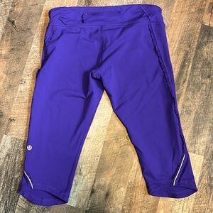 Lululemon Run Fast And Free Purple Cropped Workout Legging. Size 8.